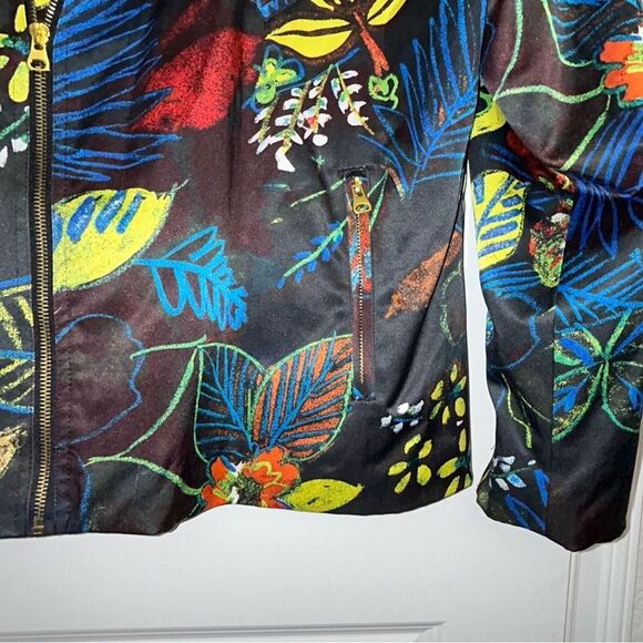 Chico’s Whimsical Floral Print Zipper Front Moto Long Sleeve Jacket Chicos - Picture 6 of 10